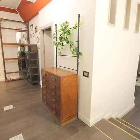 La Dell'architetto Panzió Como